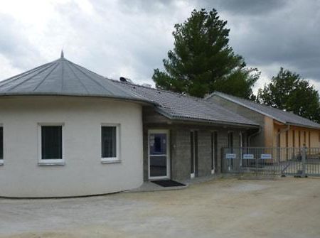 Motel Dacice Exterior photo