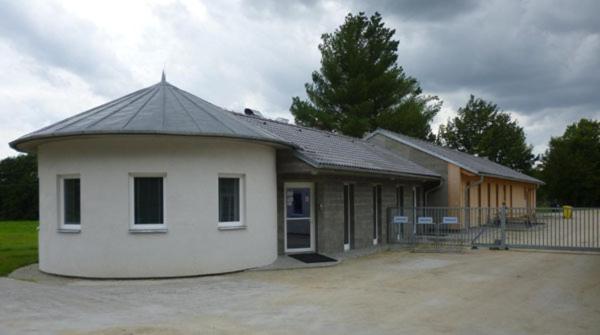 Motel Dacice Exterior photo